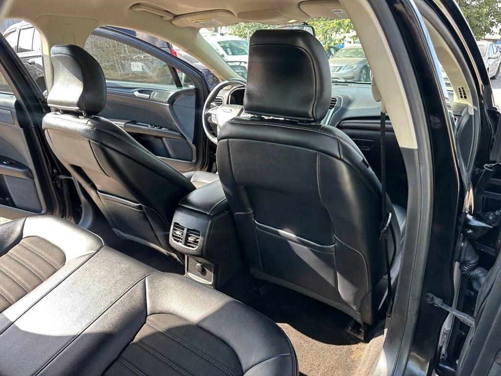 Ford Fusion SE FWD 2018