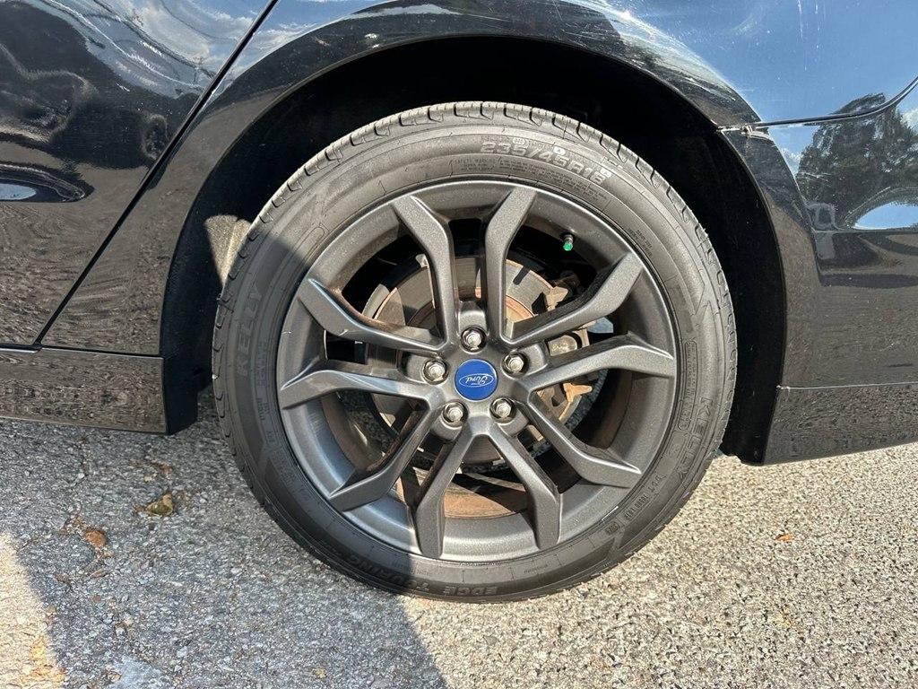 Ford Fusion SE FWD 2018