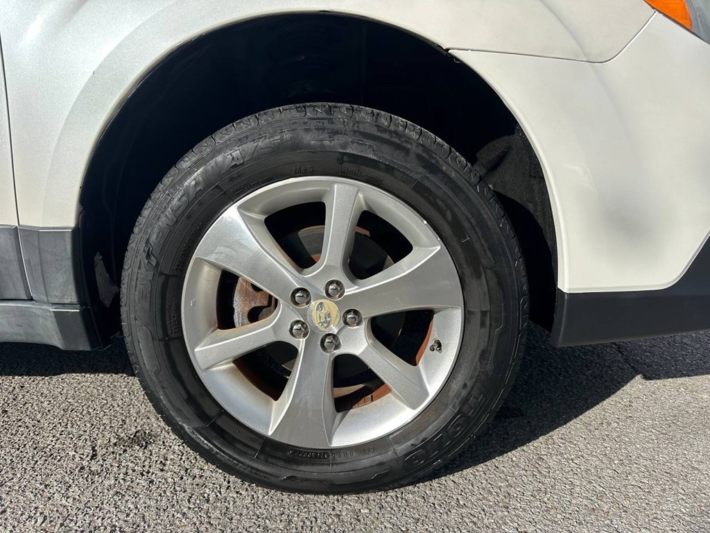 Subaru Outback 4dr Wgn H4 Auto 2.5i Limited 2013 Subaru Outback 4dr Wgn H4 Auto 2.5i Limited 2013