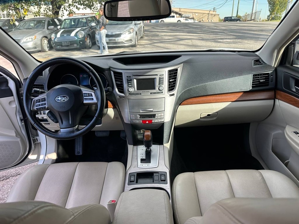 Subaru Outback 4dr Wgn H4 Auto 2.5i Limited 2013 Subaru Outback 4dr Wgn H4 Auto 2.5i Limited 2013