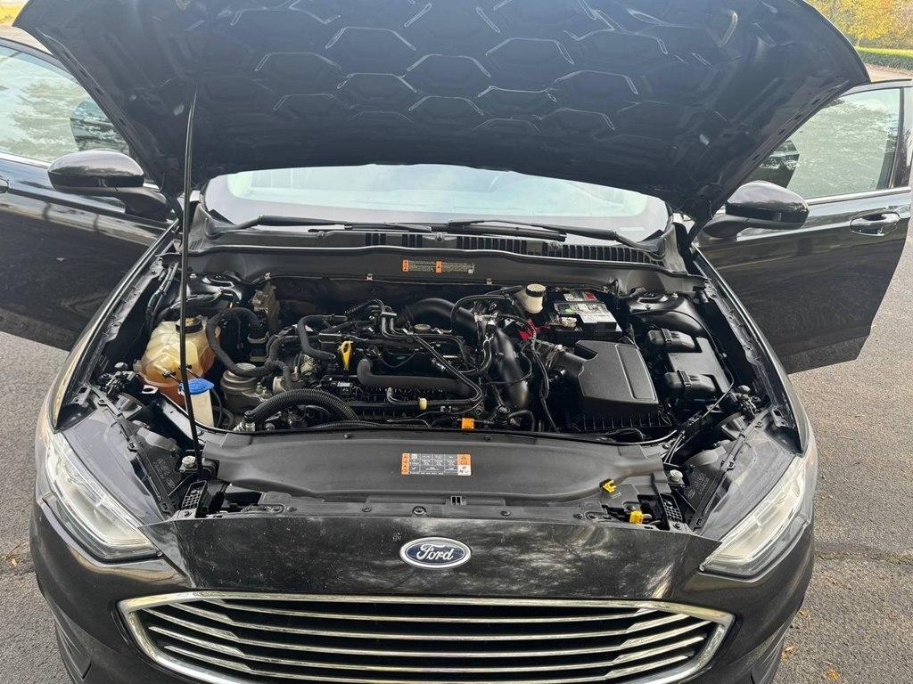 Ford Fusion SE FWD 2020