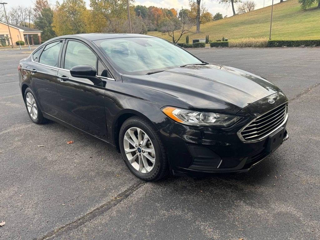 Ford Fusion SE FWD 2020