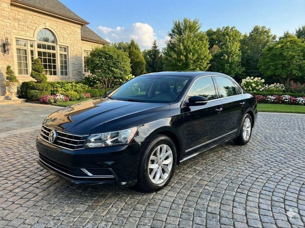 Volkswagen Passat 4dr Sdn 1.8T Auto S PZEV 2016