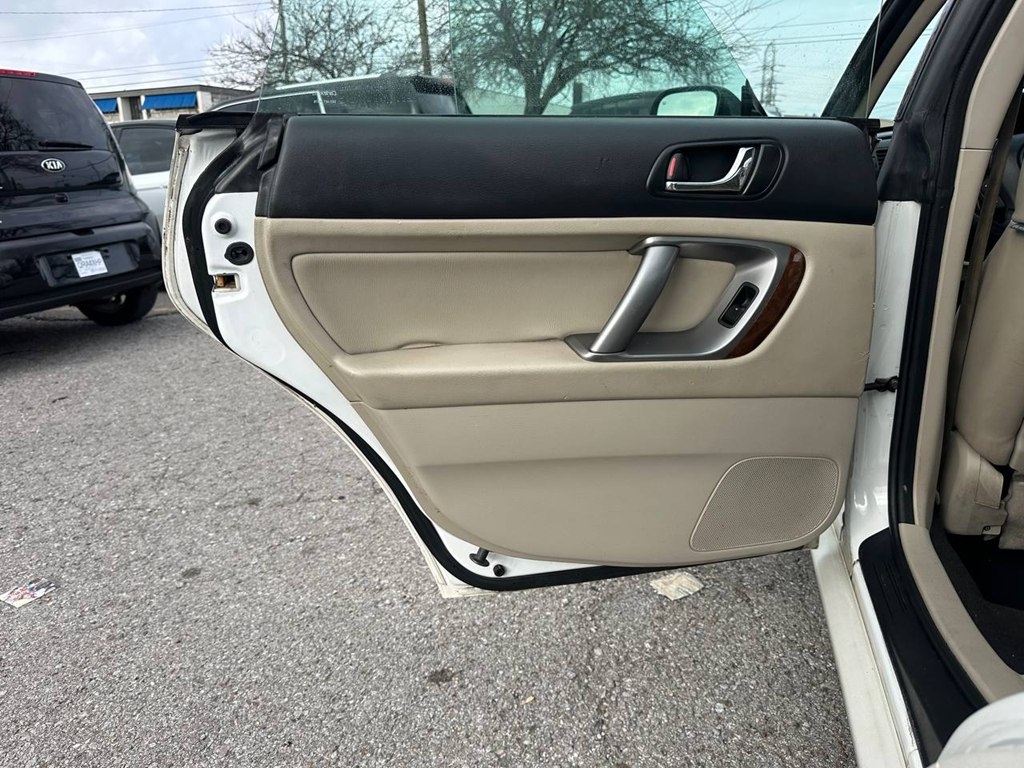 Subaru Legacy 4dr H4 Auto GT Ltd 2009