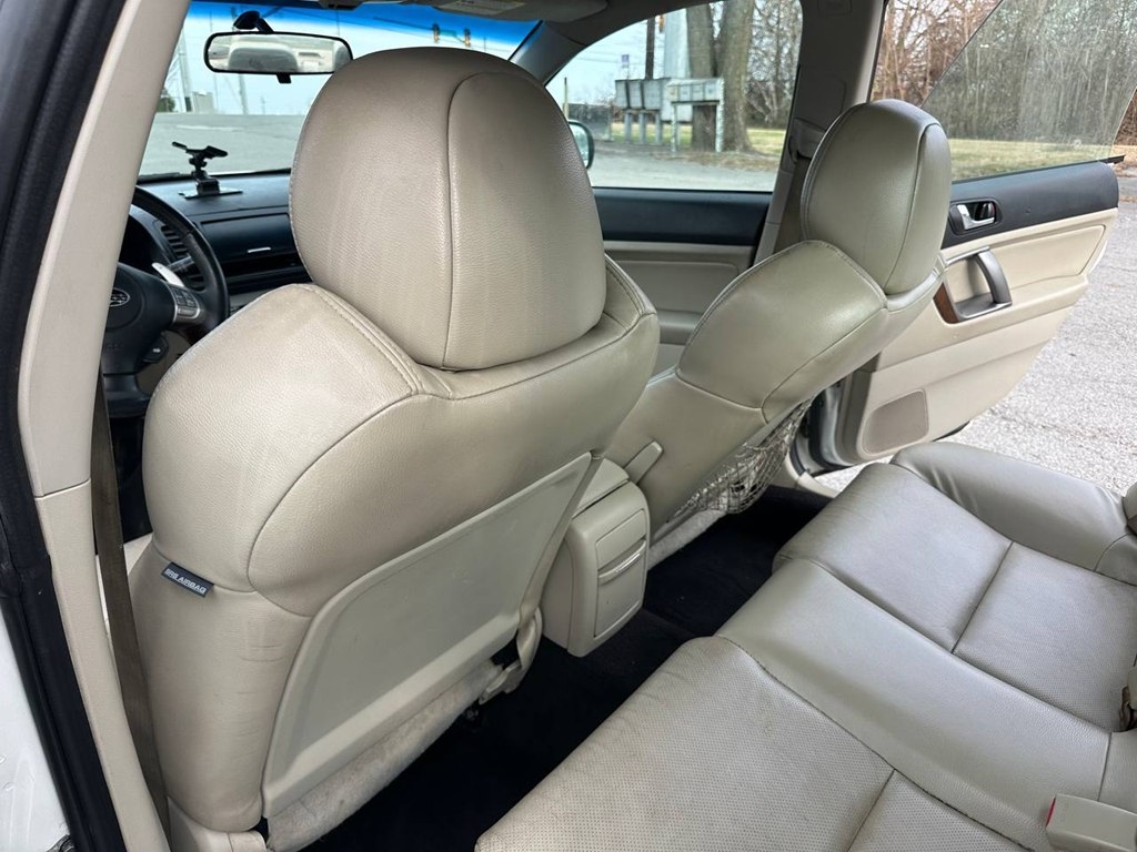 Subaru Legacy 4dr H4 Auto GT Ltd 2009