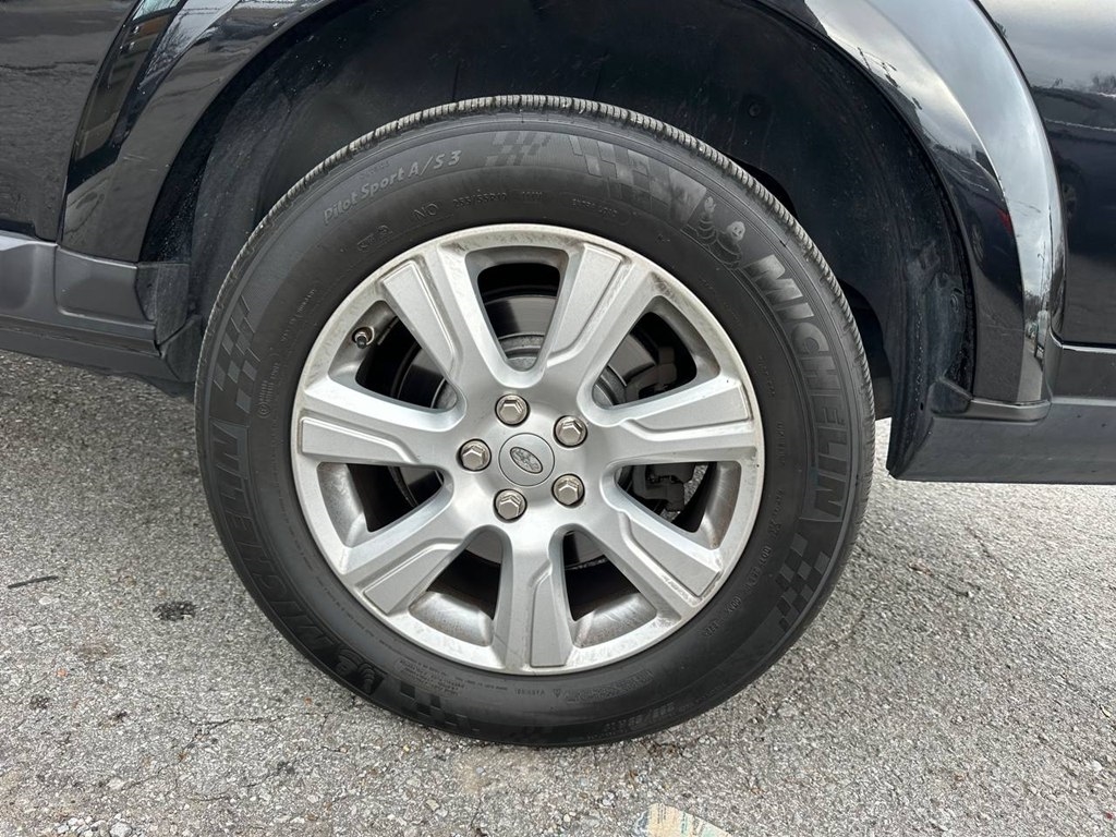 Land Rover LR4 4WD 4dr LUX 2013