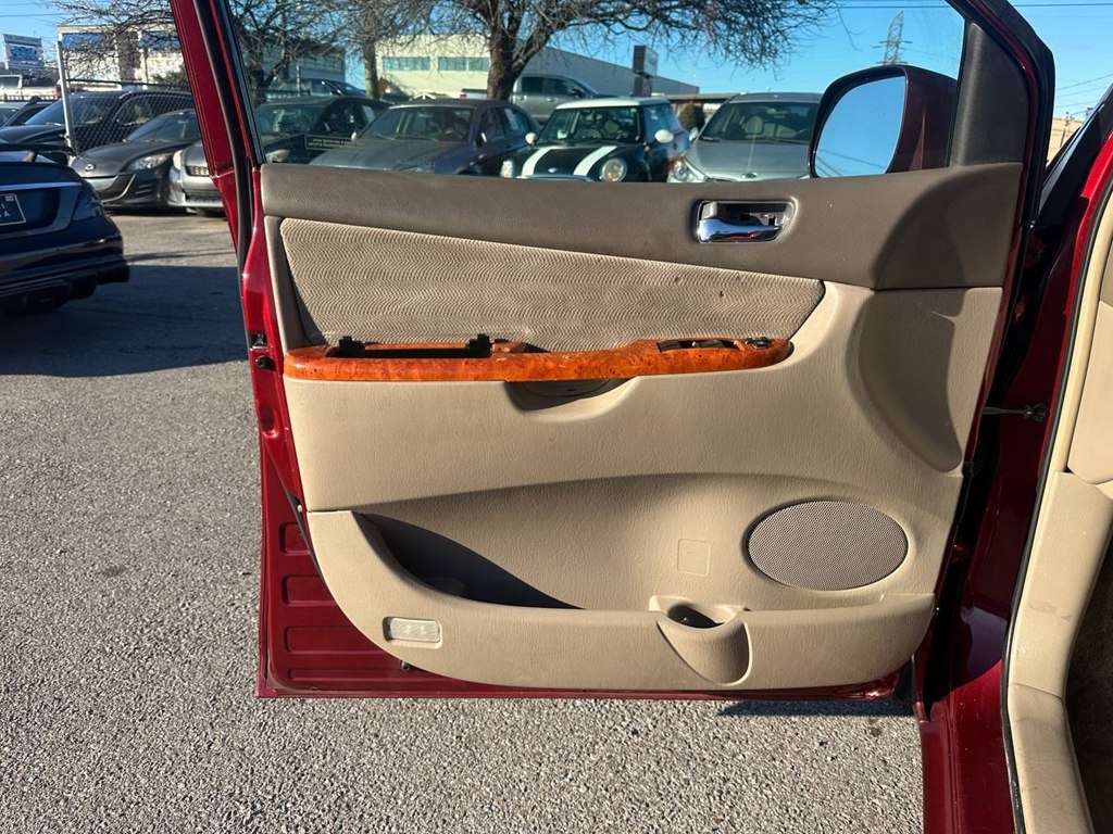 Toyota Sienna 5dr XLE FWD 7-Passenger (Natl) 2006