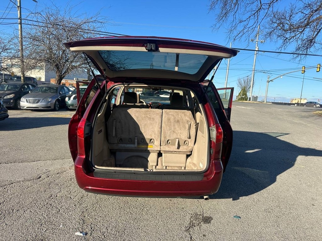 Toyota Sienna 5dr XLE FWD 7-Passenger (Natl) 2006