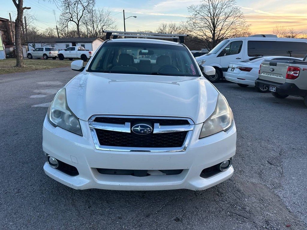 Subaru Legacy 4dr Sdn H4 Auto 2.5i Premium 2014
