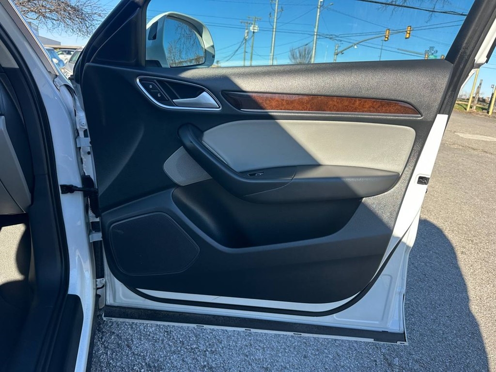 Audi Q3 2.0 TFSI Premium Plus FWD 2017