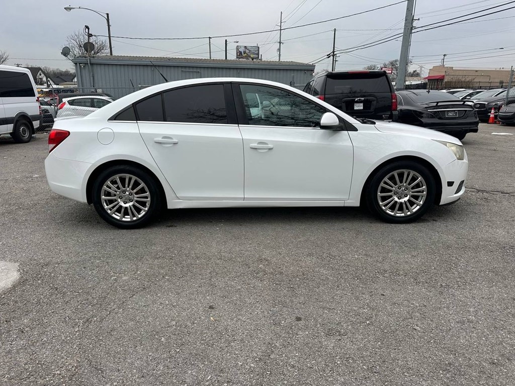 Chevrolet Cruze 4dr Sdn ECO 2012