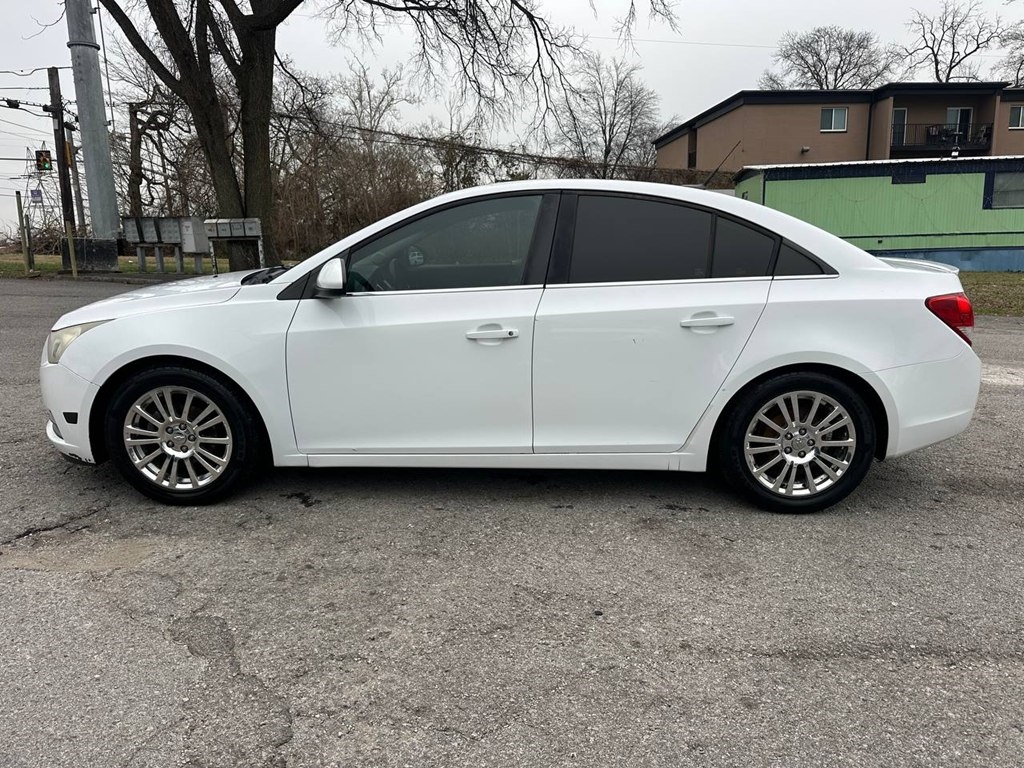 Chevrolet Cruze 4dr Sdn ECO 2012