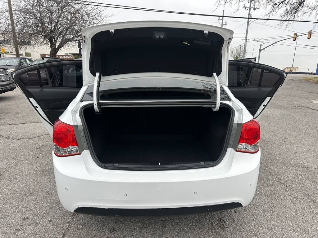 Chevrolet Cruze 4dr Sdn ECO 2012