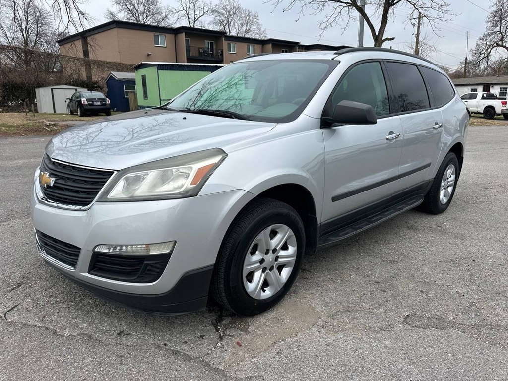 Chevrolet Traverse FWD 4dr LS w/1LS 2017