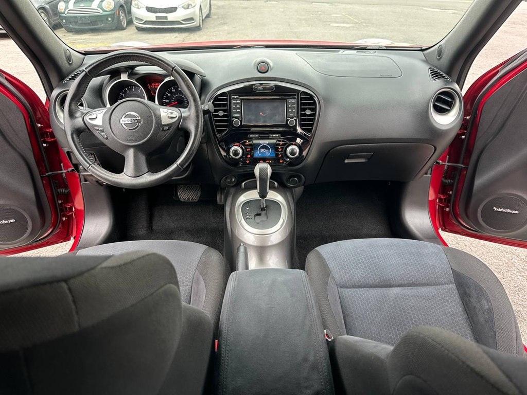 Nissan Juke 5dr Wgn CVT SV FWD 2014