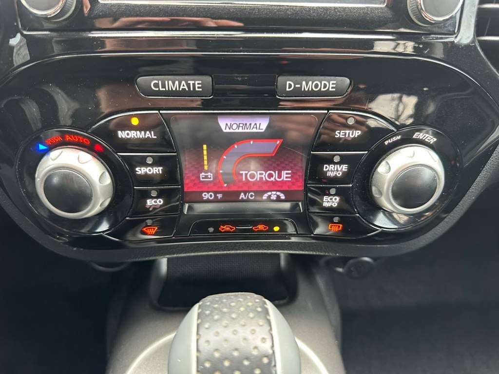 Nissan Juke 5dr Wgn CVT SV FWD 2014