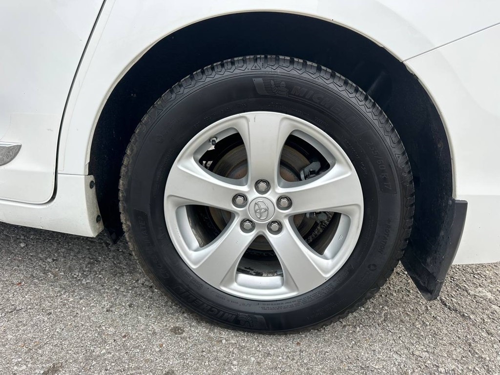 Toyota Sienna 5dr 8-Pass Van LE FWD (Natl) 2015