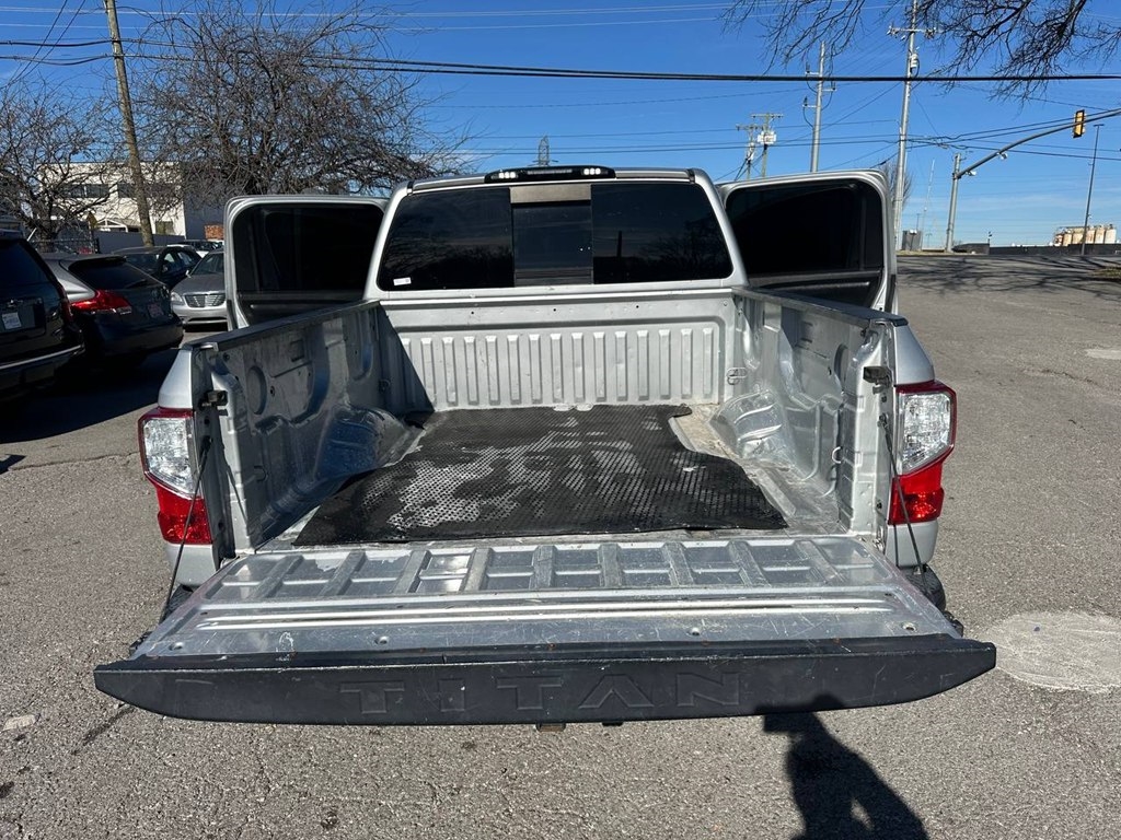 Nissan Titan 4x2 Crew Cab SV 2019