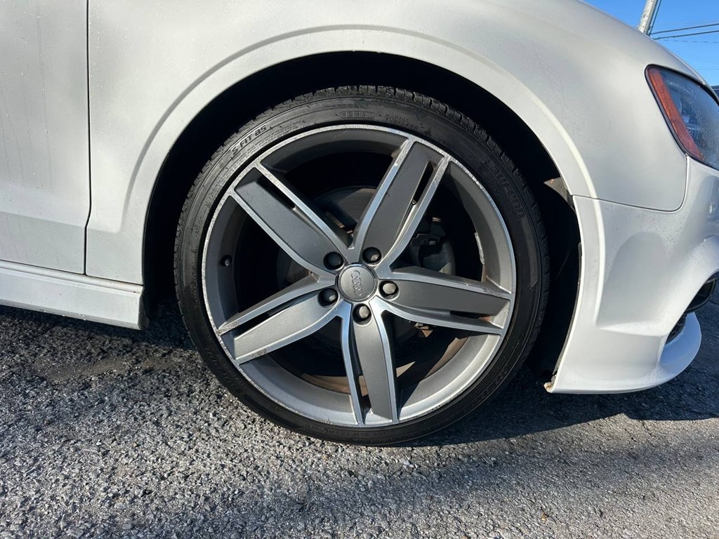 Audi A3 4dr Sdn FWD 1.8T Premium 2016