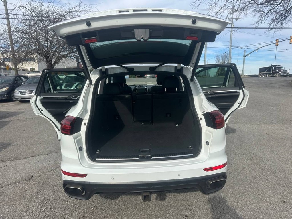 Porsche Cayenne AWD 4dr 2016