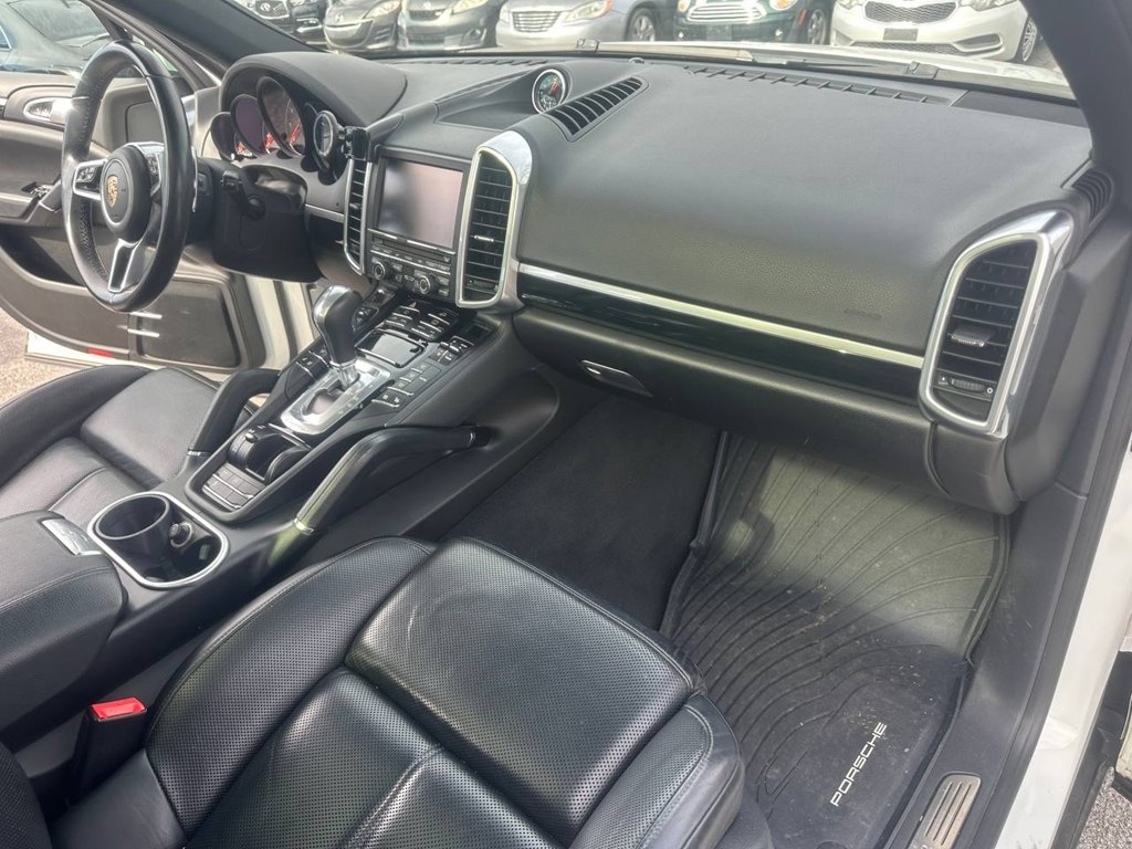 Porsche Cayenne AWD 4dr 2016