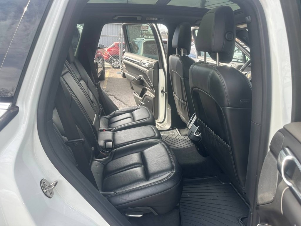 Porsche Cayenne AWD 4dr 2016