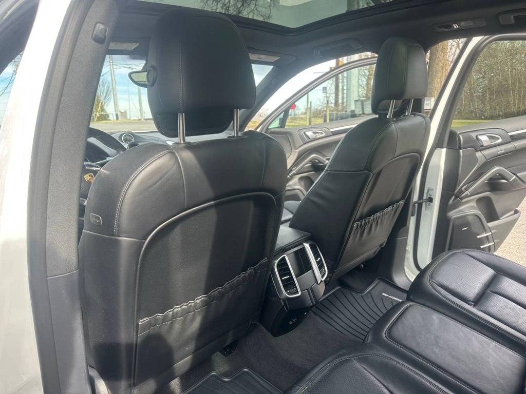 Porsche Cayenne AWD 4dr 2016