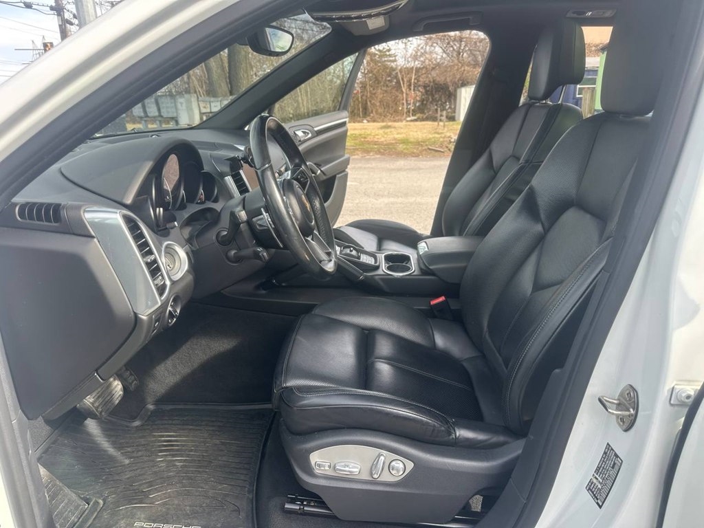 Porsche Cayenne AWD 4dr 2016