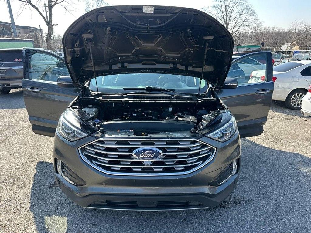Ford Edge Titanium FWD 2020