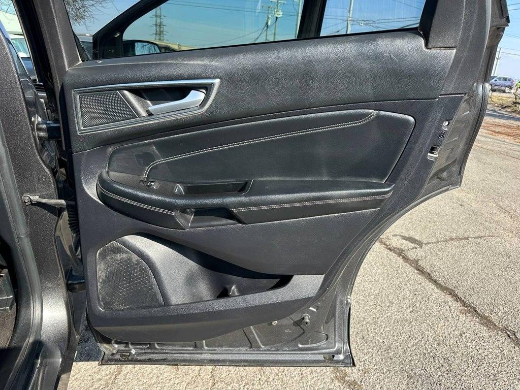 Ford Edge Titanium FWD 2020