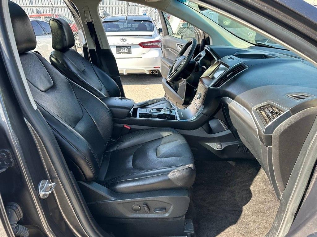 Ford Edge Titanium FWD 2020