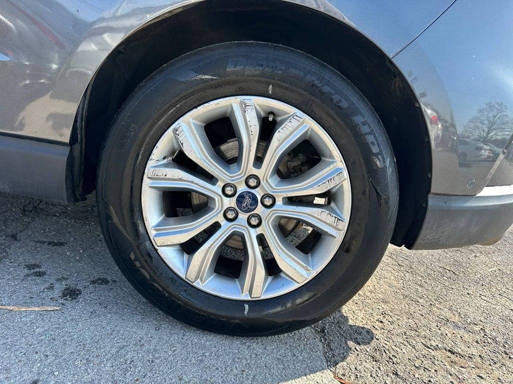 Ford Edge Titanium FWD 2020