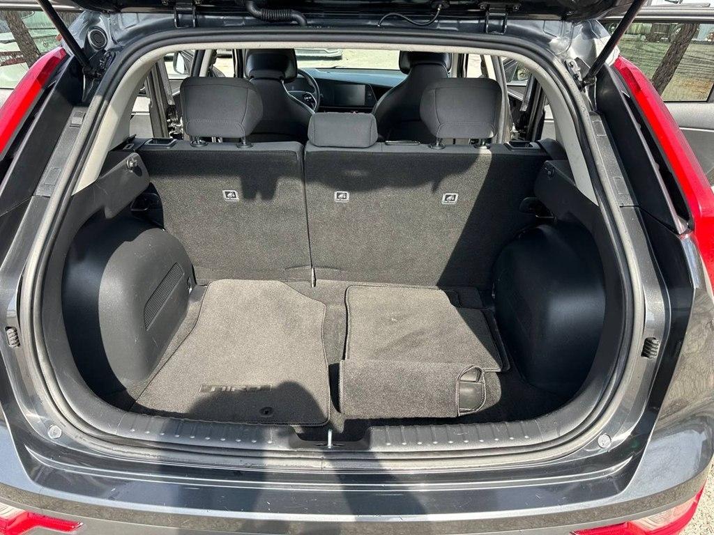 Kia Niro LX FWD 2023