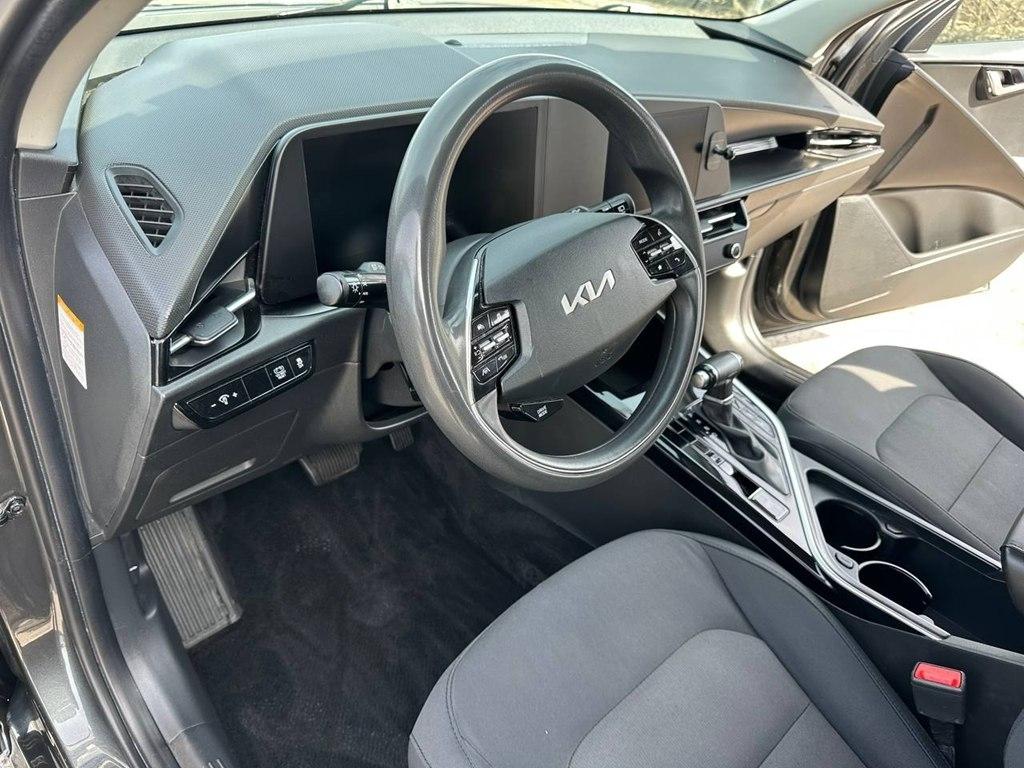 Kia Niro LX FWD 2023