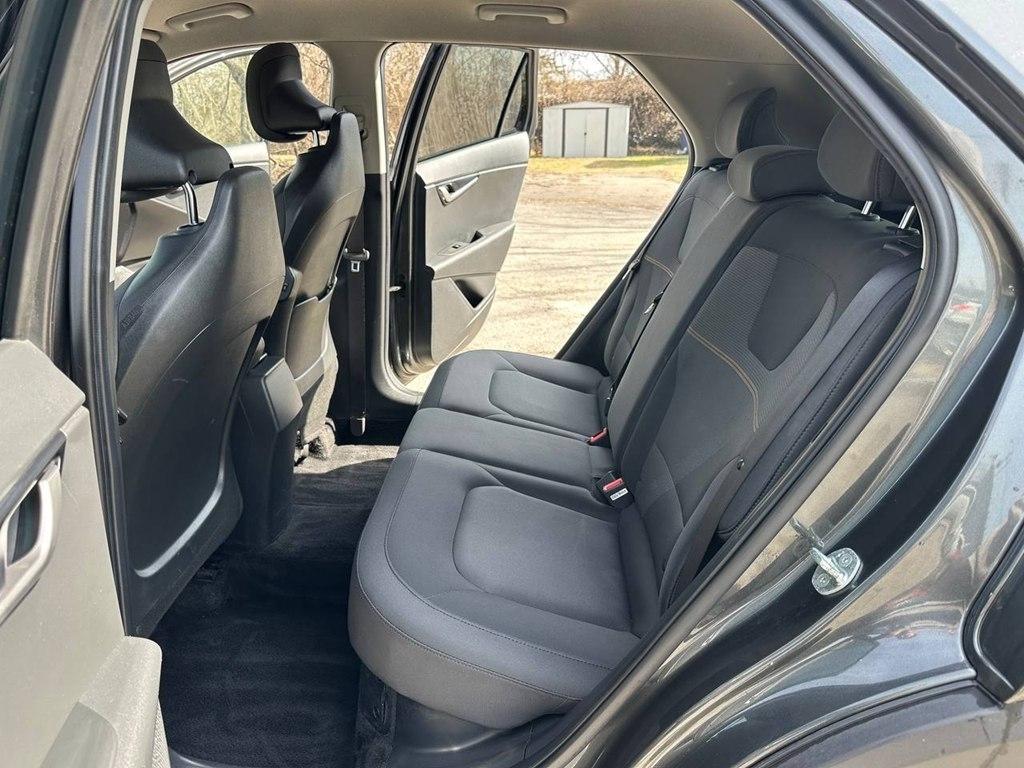 Kia Niro LX FWD 2023