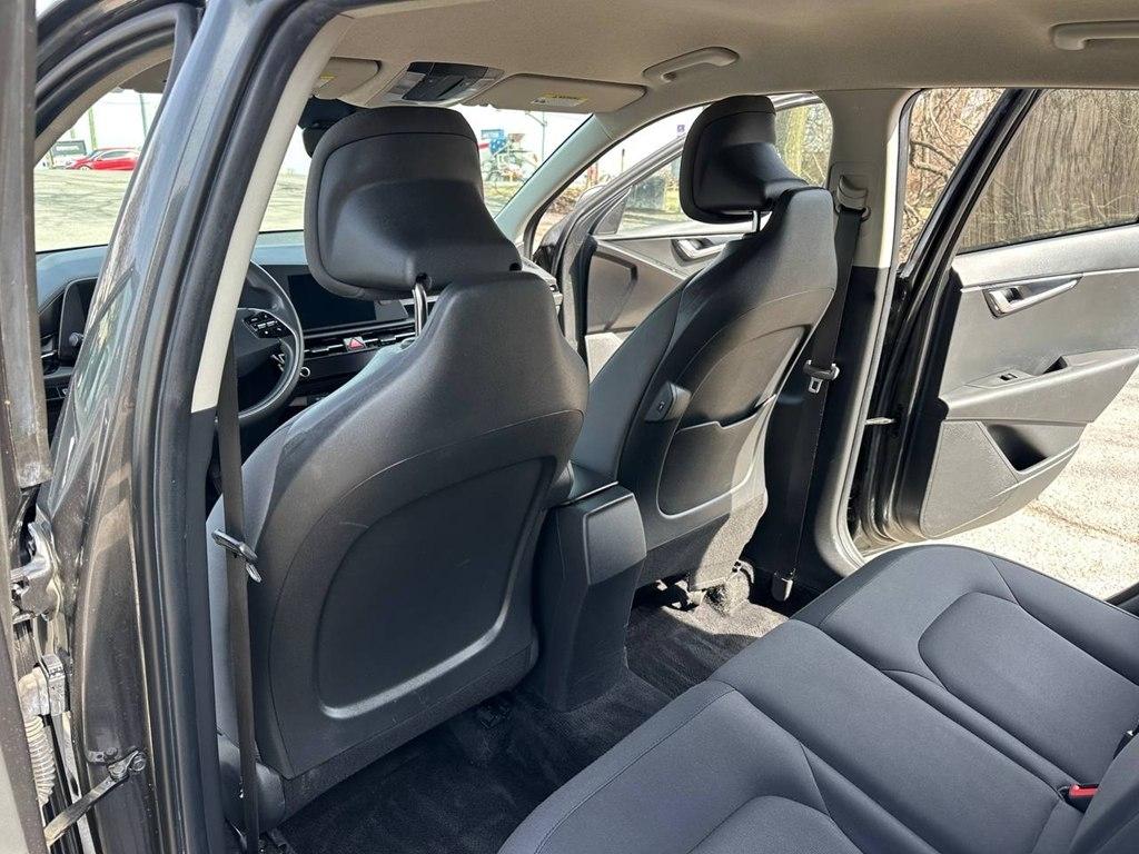 Kia Niro LX FWD 2023