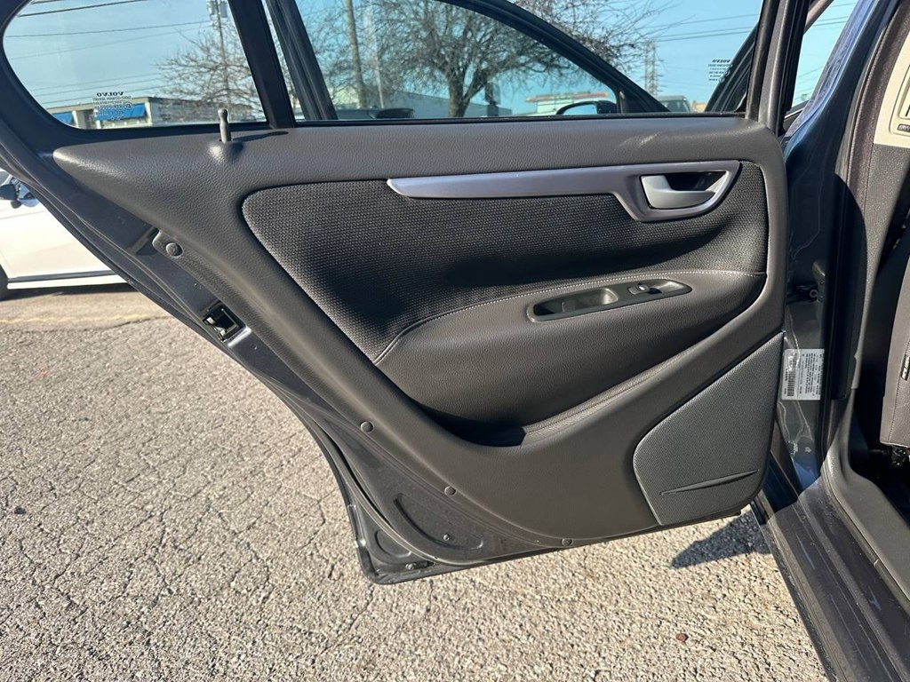 Volvo S60 2.4L Turbo Auto 2006