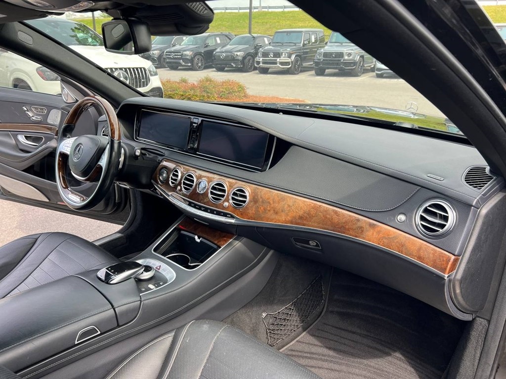 Mercedes-Benz S-Class 4dr Sdn S 550 RWD 2016