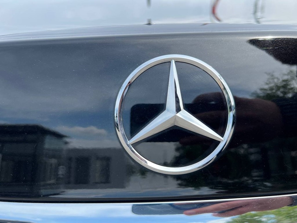 Mercedes-Benz S-Class 4dr Sdn S 550 RWD 2016