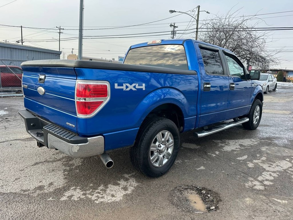 Ford F-150 4WD SuperCrew 145" Platinum 2011