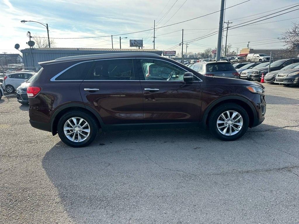 Kia Sorento FWD 4dr 2.4L LX 2016