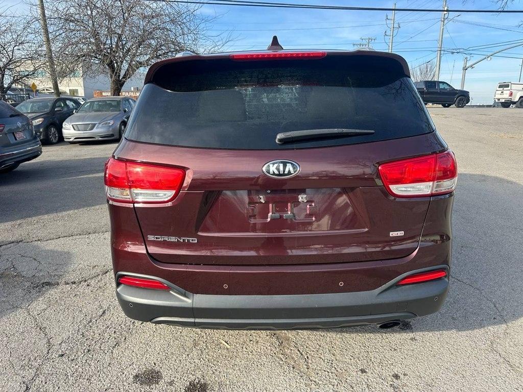 Kia Sorento FWD 4dr 2.4L LX 2016