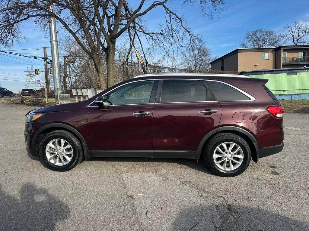 Kia Sorento FWD 4dr 2.4L LX 2016