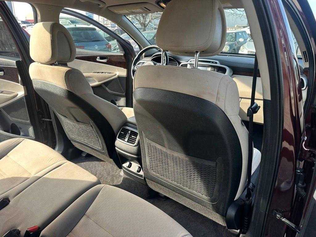 Kia Sorento FWD 4dr 2.4L LX 2016