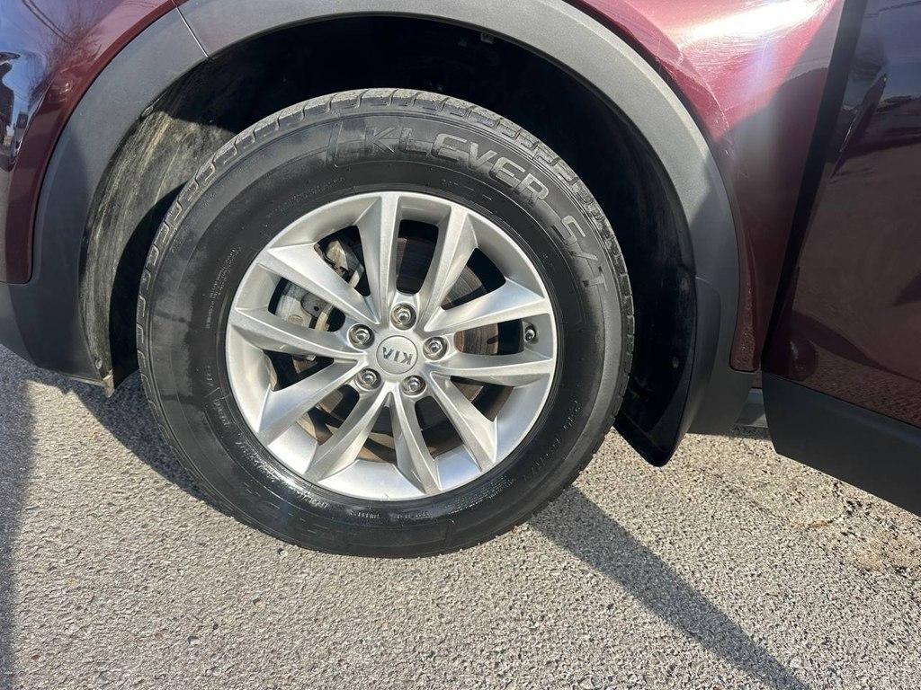 Kia Sorento FWD 4dr 2.4L LX 2016