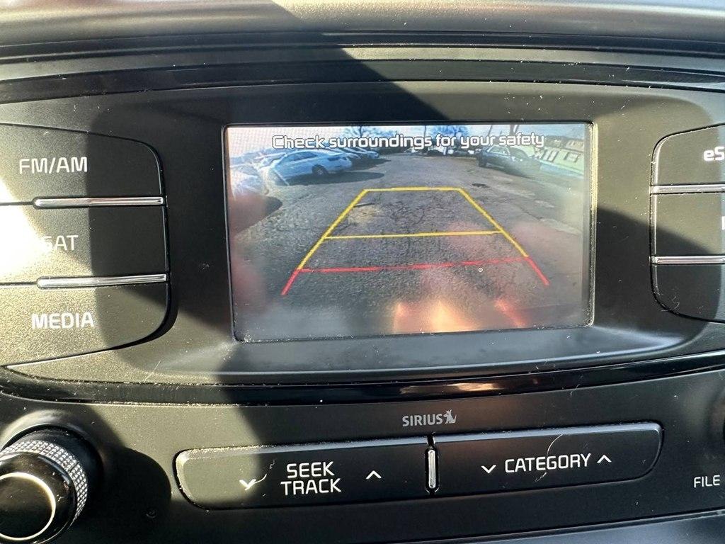 Kia Sorento FWD 4dr 2.4L LX 2016