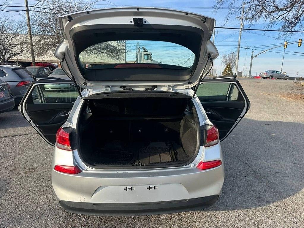 Hyundai Elantra GT Auto 2018