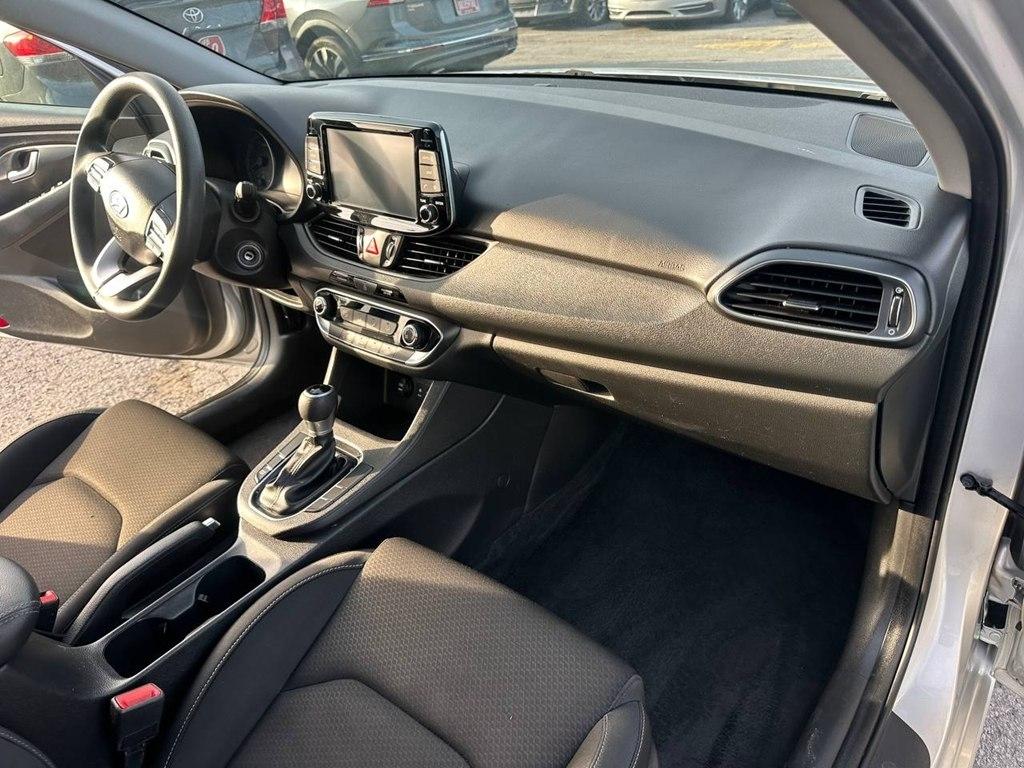 Hyundai Elantra GT Auto 2018