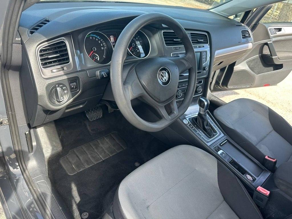 Volkswagen e-Golf 4dr HB SE 2016