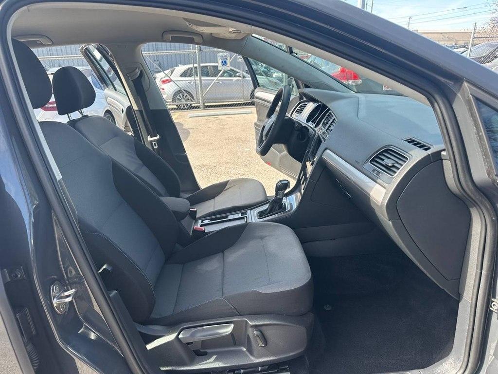 Volkswagen e-Golf 4dr HB SE 2016